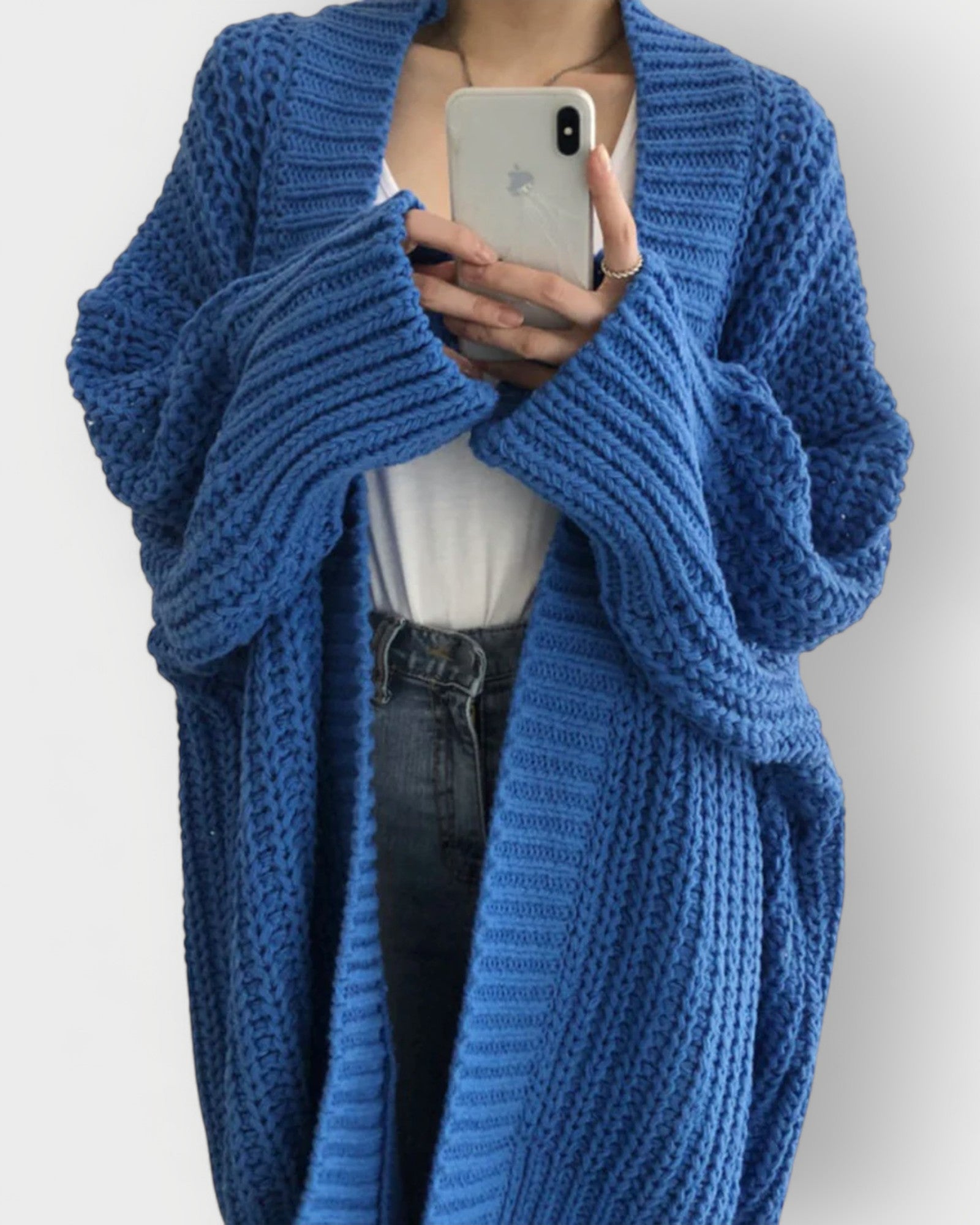 Benedicte-Sofía - elegante, imponente, atemporal