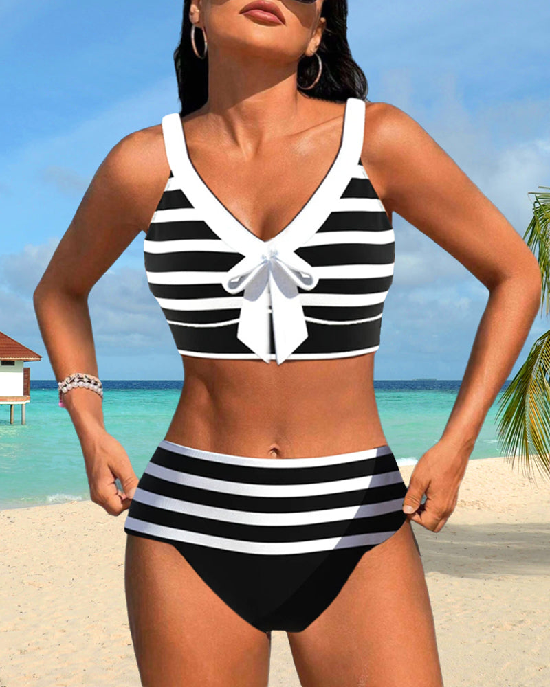 Bikinis de rayas de talle alto