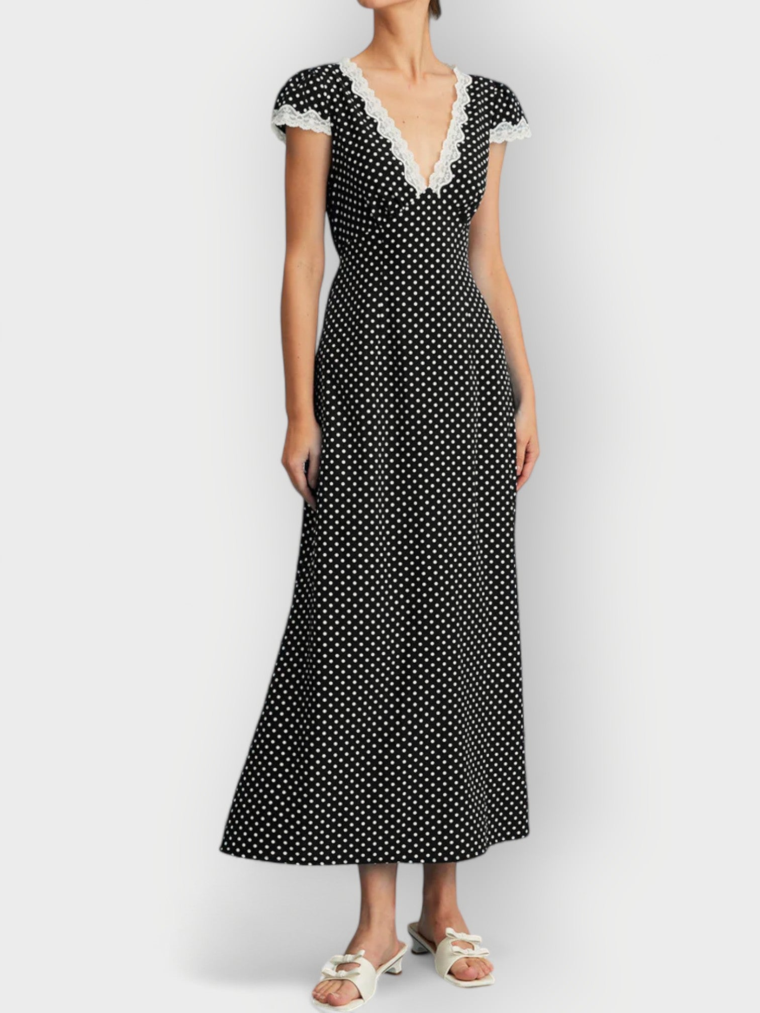 Stefanina - discreta, elegante, estable