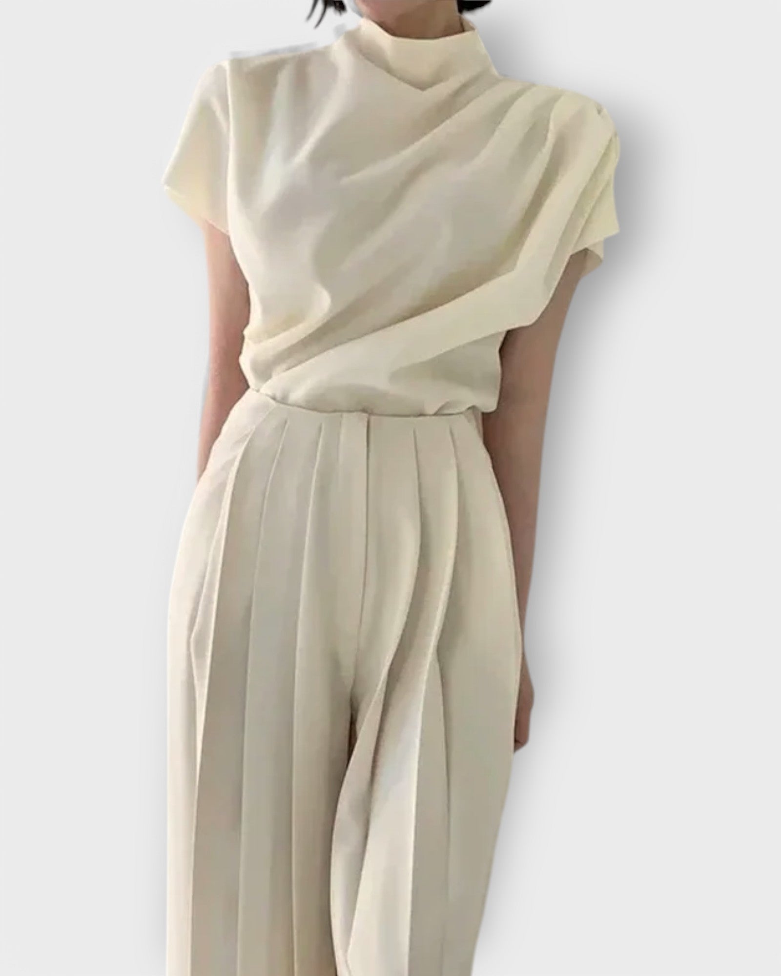 Exótica – elegante, estilosa, atemporal