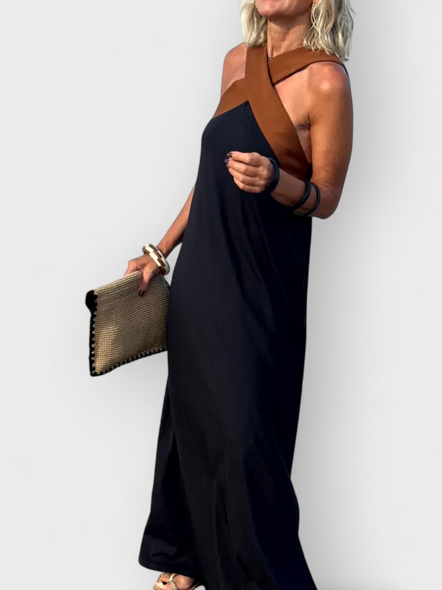 Acrivia - seria, elegante, estable