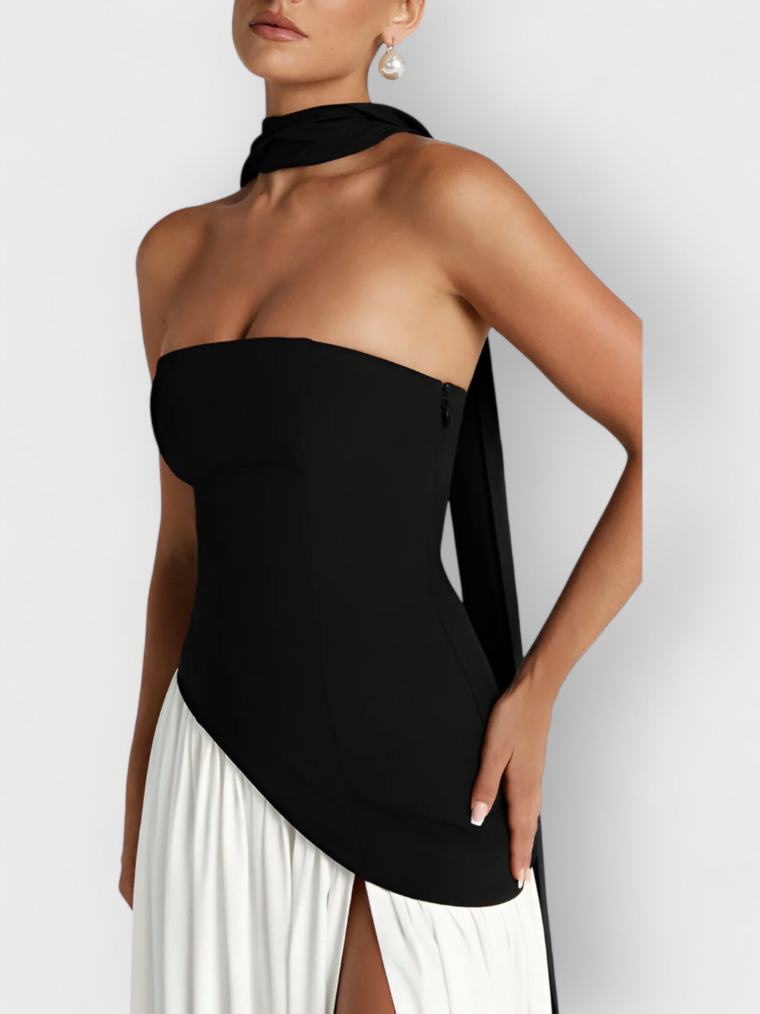 Yada - elegante, aristocrática, ligera
