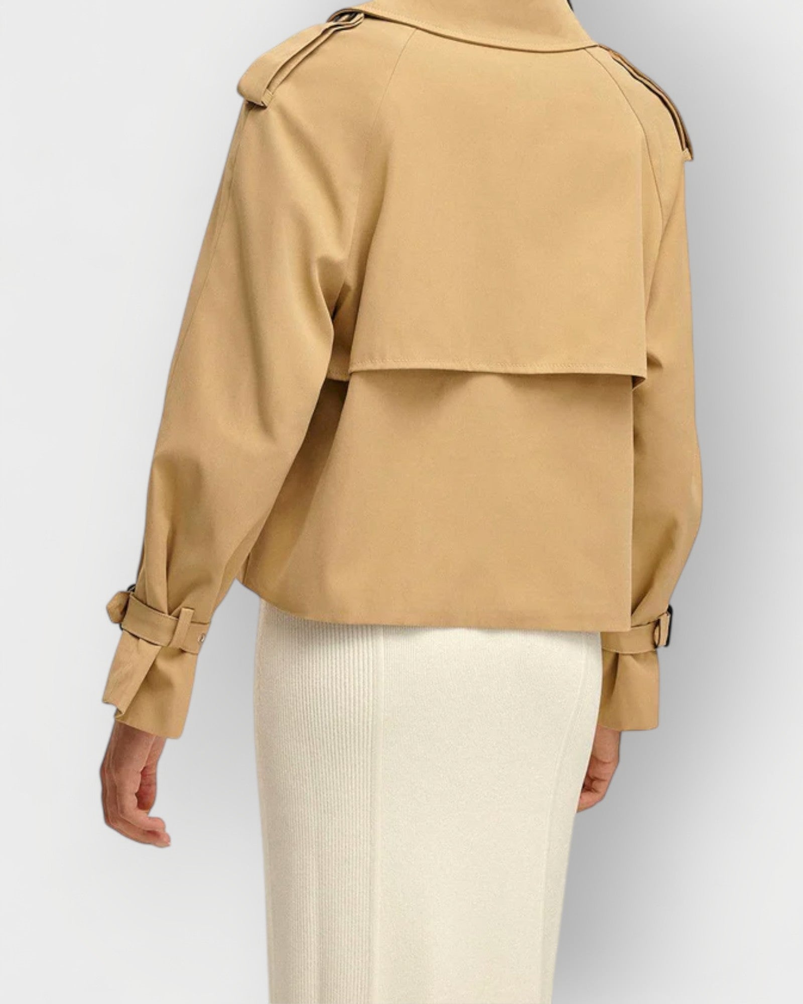 Eleniki-María - elegante, terrenal, versátil