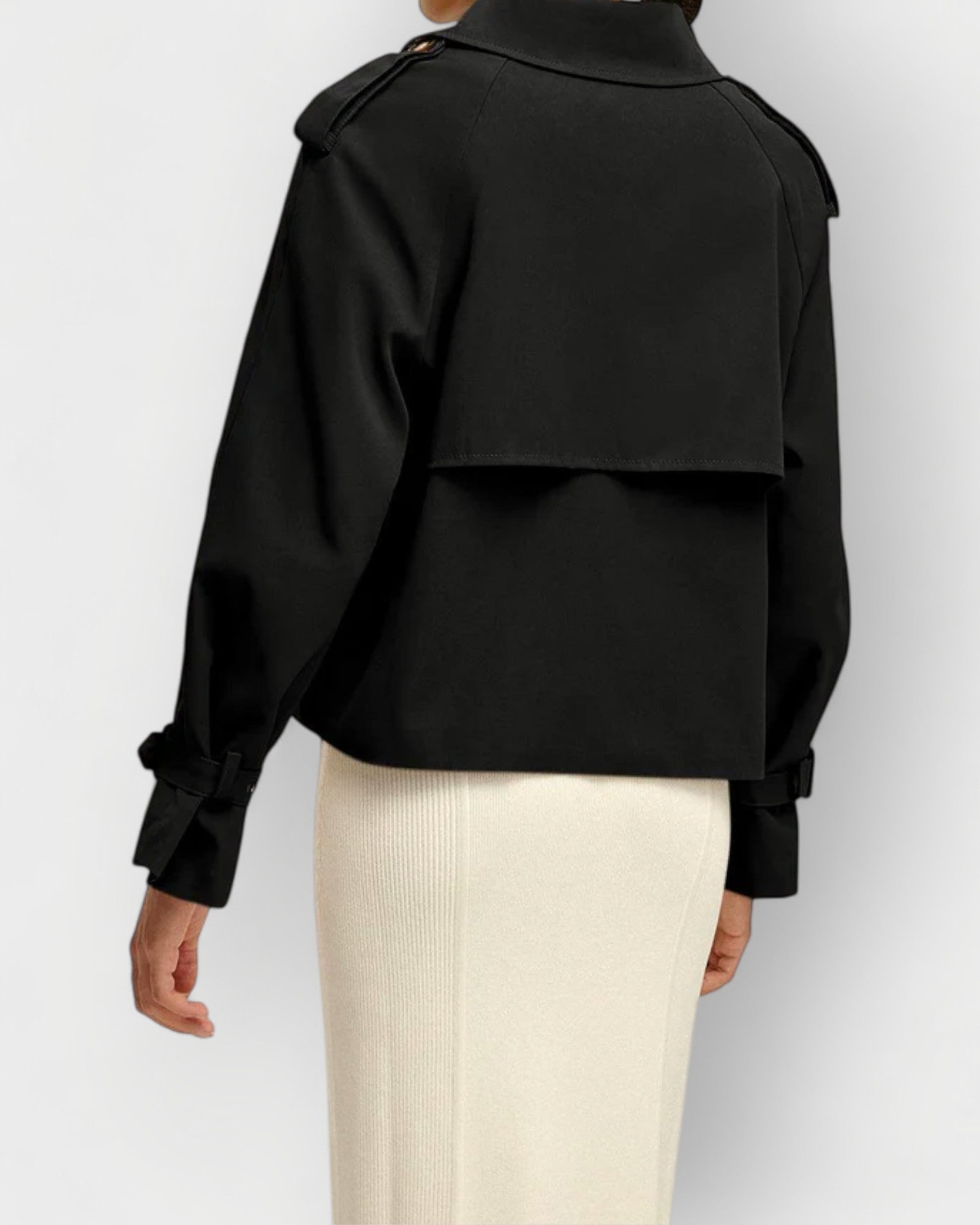 Eleniki-María - elegante, terrenal, versátil