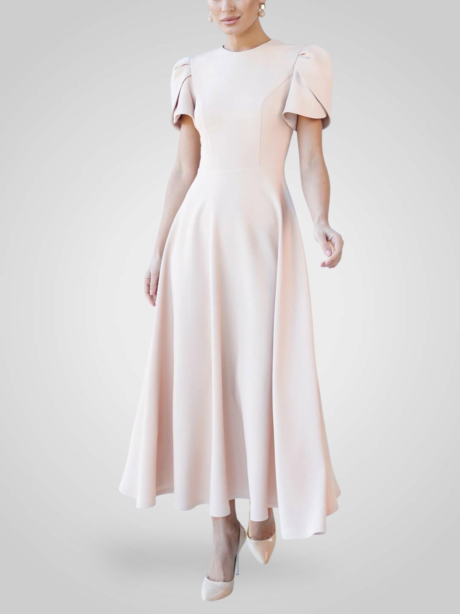 Iatroula - brillante, elegante, agradable