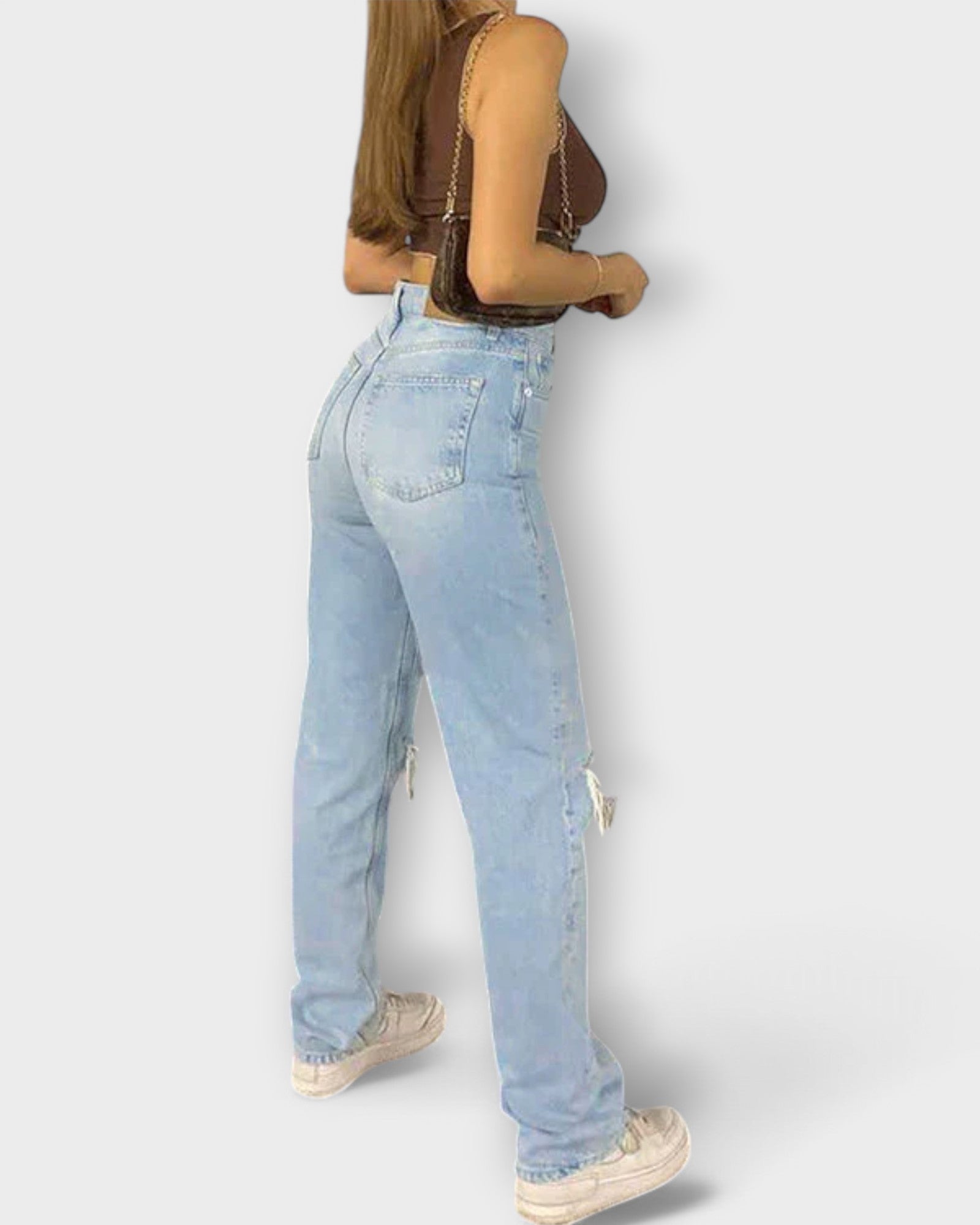 Lukía – casual, moderno, atrevido