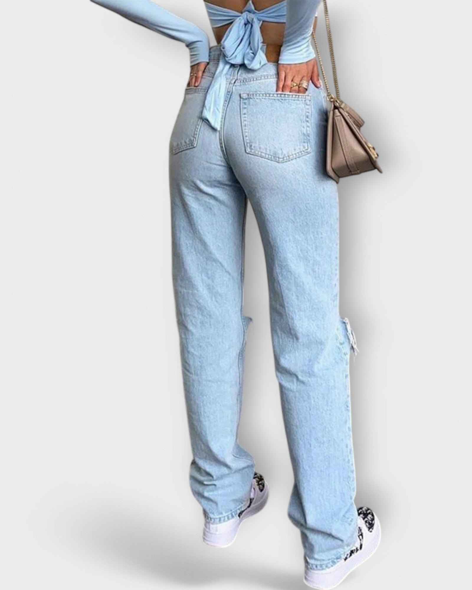 Lukía – casual, moderno, atrevido
