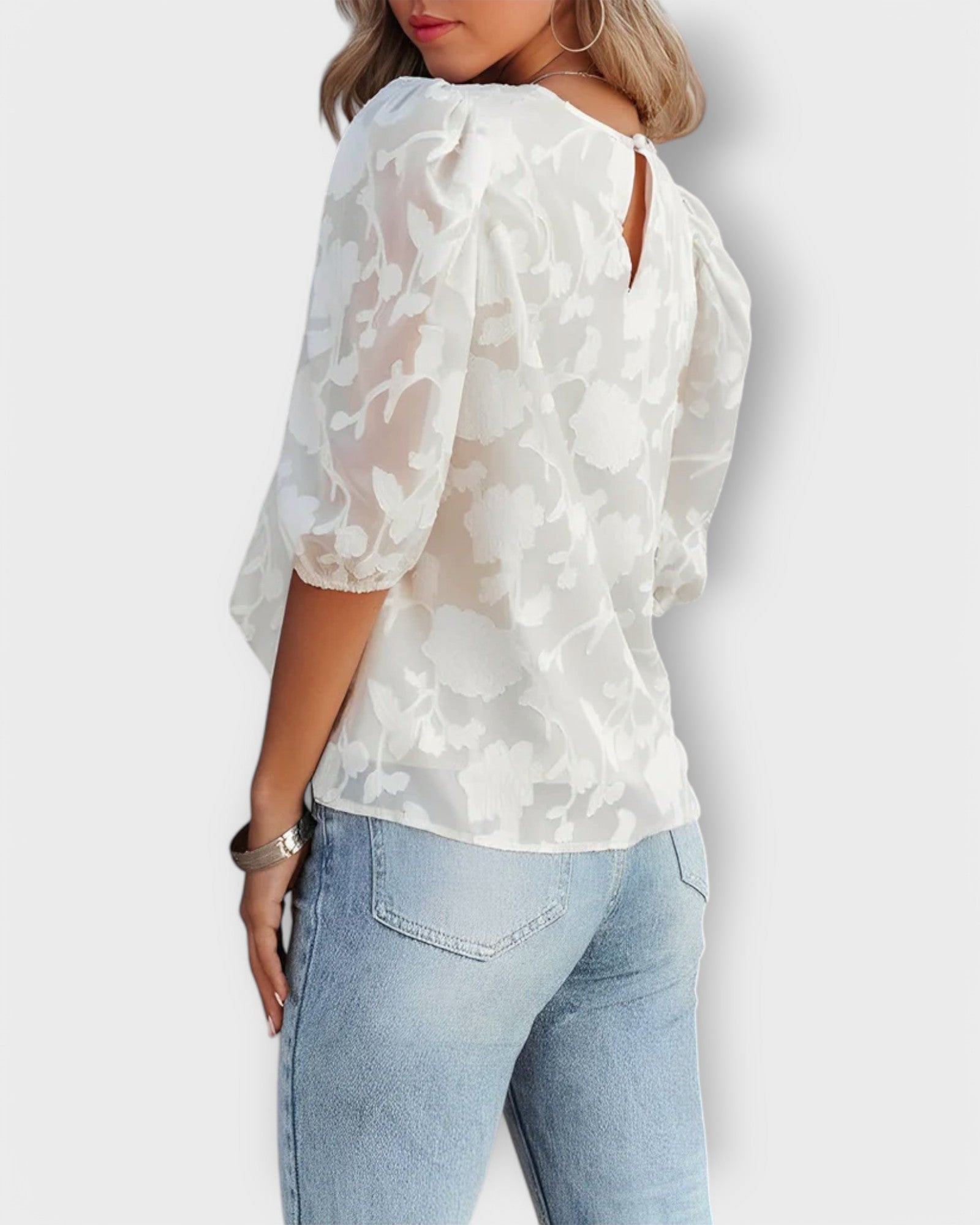 Sotiría – romántico, etéreo, elegante
