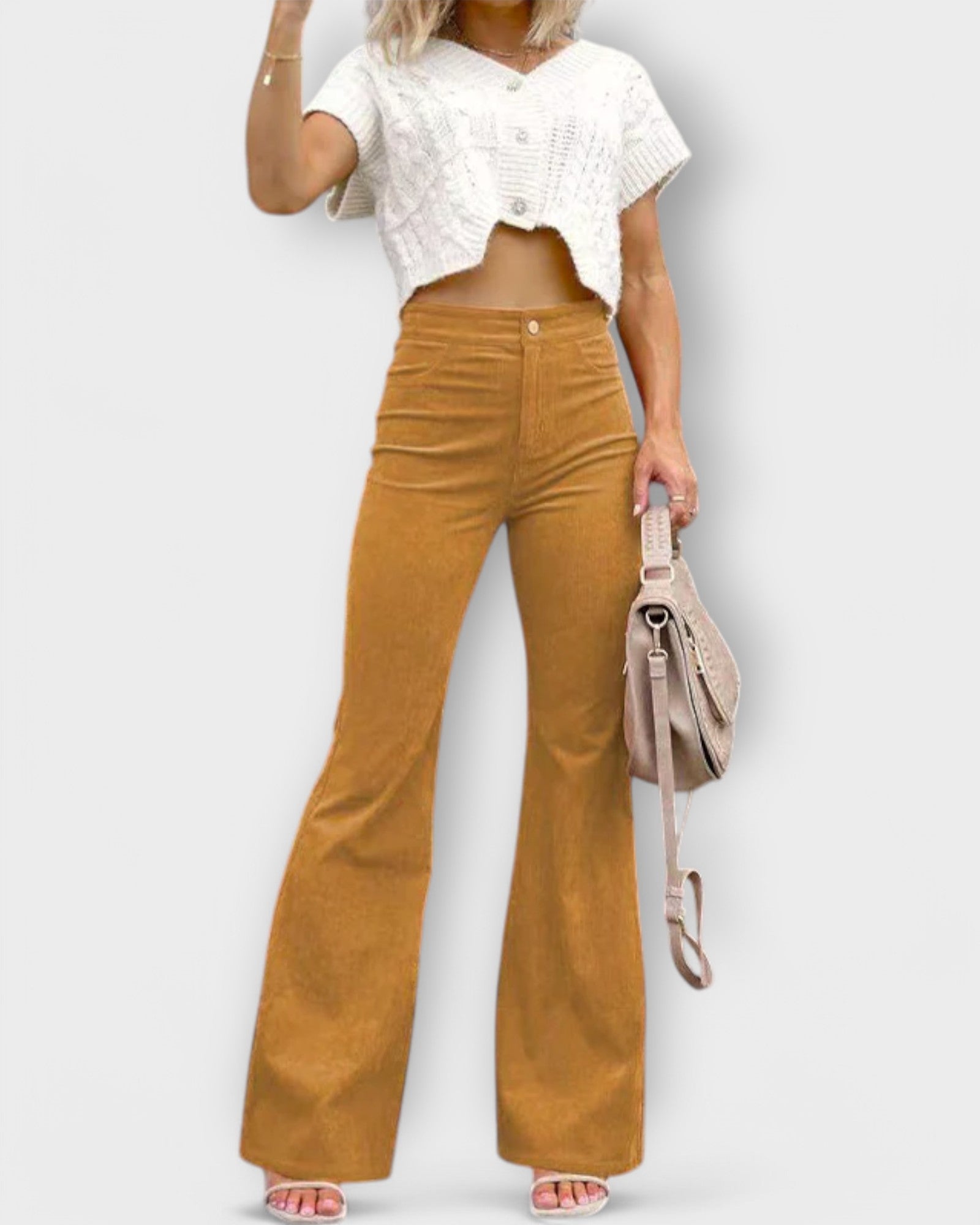 Malamatí – elegante, retro, ajustado