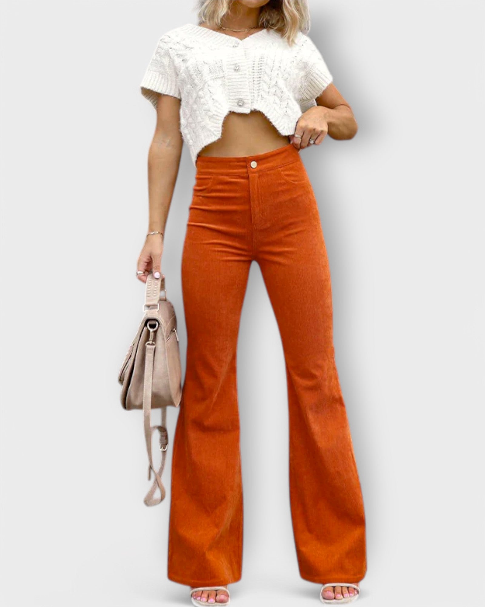 Malamatí – elegante, retro, ajustado