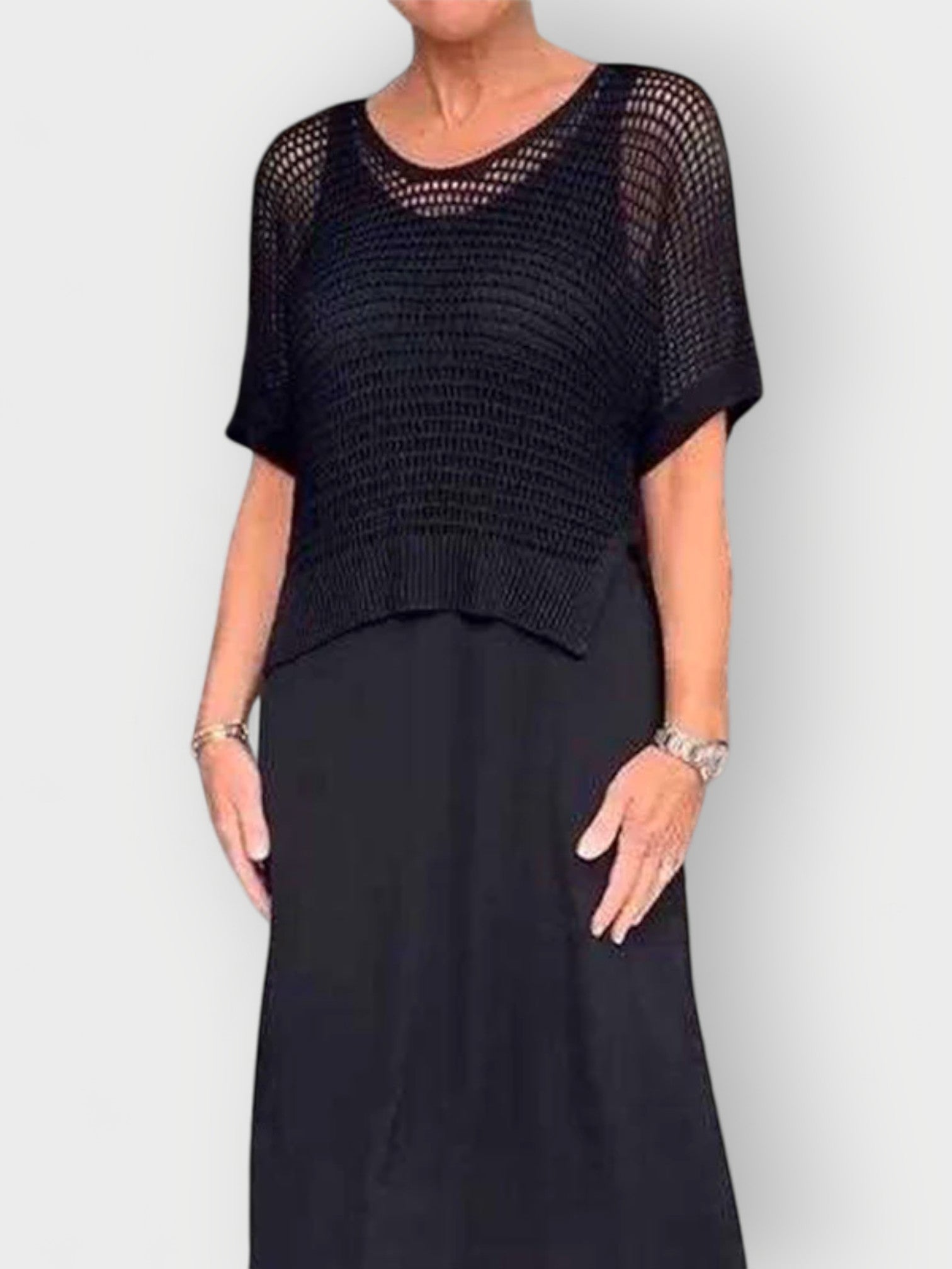 Julia-Cristina - elegante, femenina, etérea