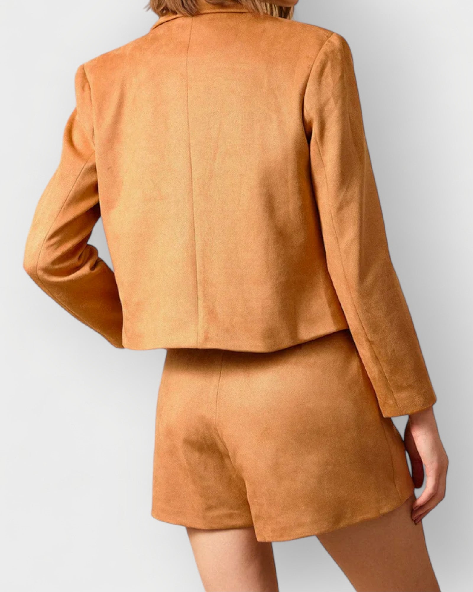 Xanthitsa-Eirini - neutra, limpia, flexible